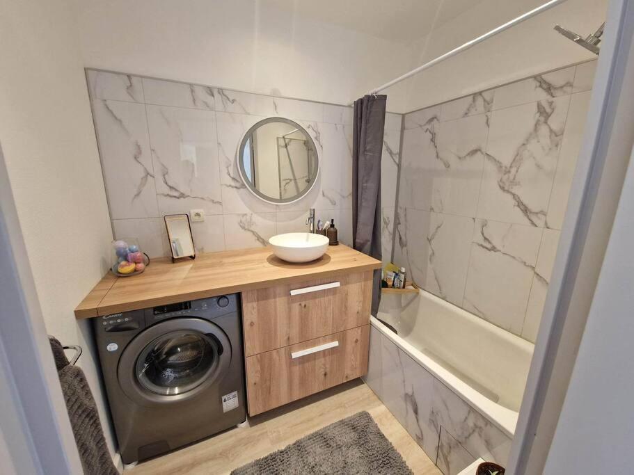 Appartement Cosy Oloron, Aux Pieds Des Pyrenees Et De L'Atlantique! Esterno foto